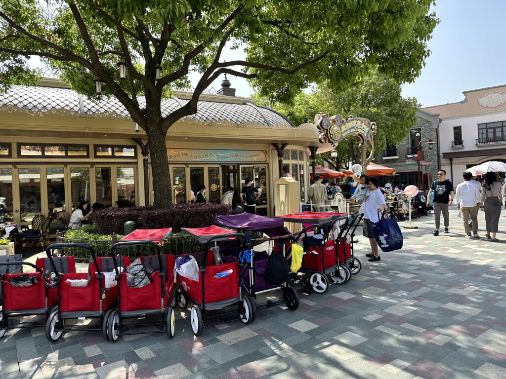 上海迪士尼小鎮 嬰兒車